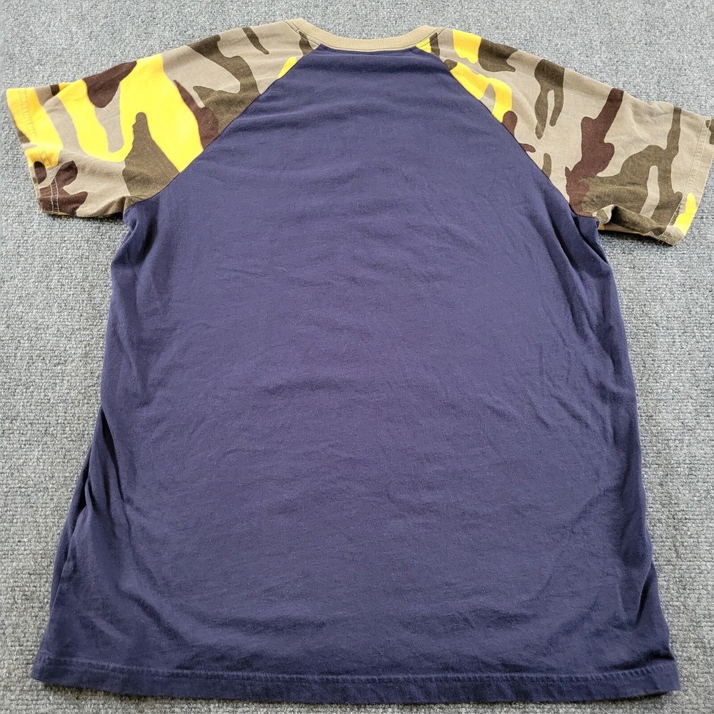 True Religion Graphic World Tour T-Shirt Navy Blue w/ Camo Sleeves Large - Picture 3 of 6